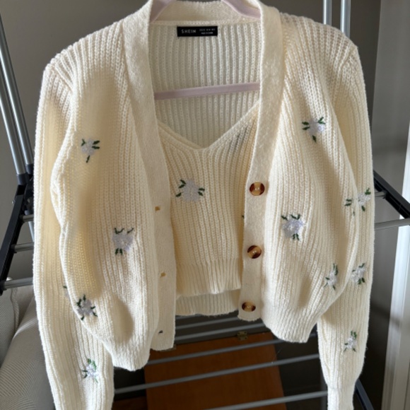 Cardigan Cami Set - Picture 2 of 6